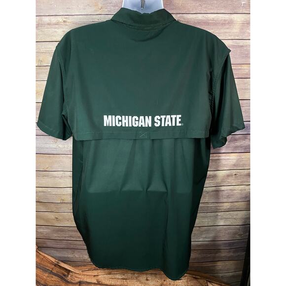 Michigan State Spartans Fishing Shirt – Men’s Large, Short Sleeve Button-Up - Picture 2 of 11